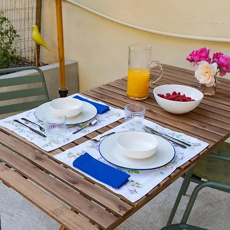 Апартаменты Casa Strelitzia *